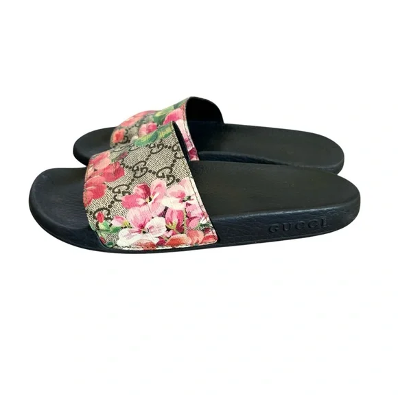 GUCCI GG Supreme Blooms Slides Sandals - Picture 5 of 12
